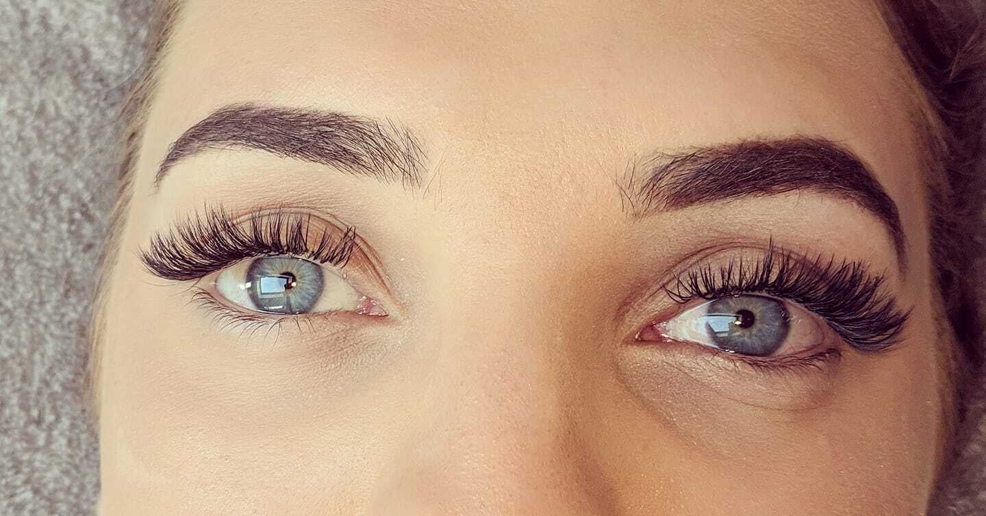 Hybrid Eyelash Extensions Portsmouth Virtual Lashes